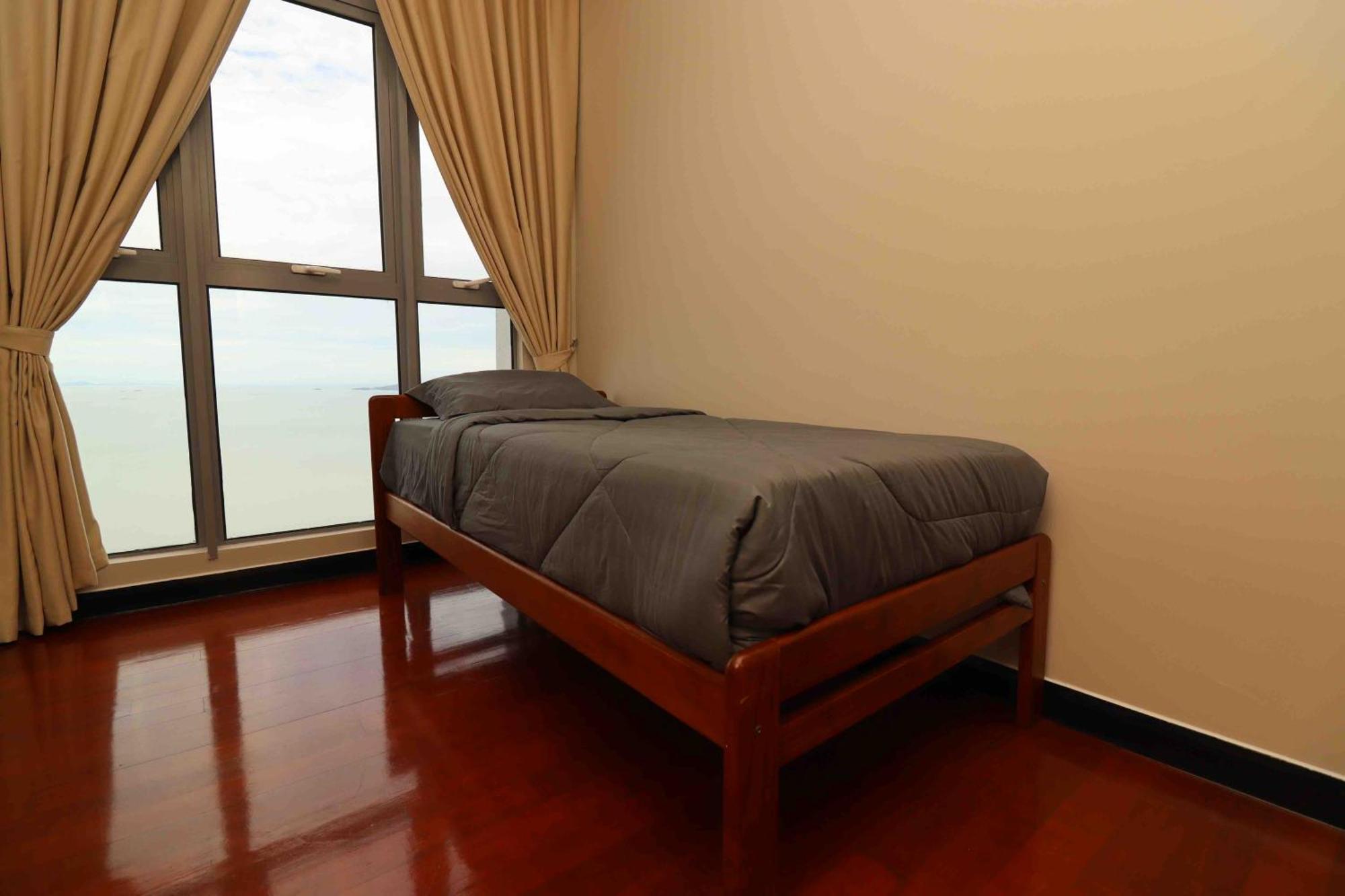 Attic Home Melaka Silverscape Residence & Jonker Номер фото